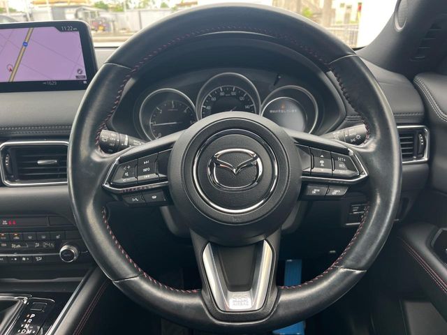 マツダ CX-8