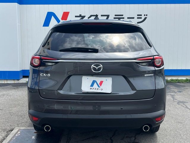 マツダ CX-8