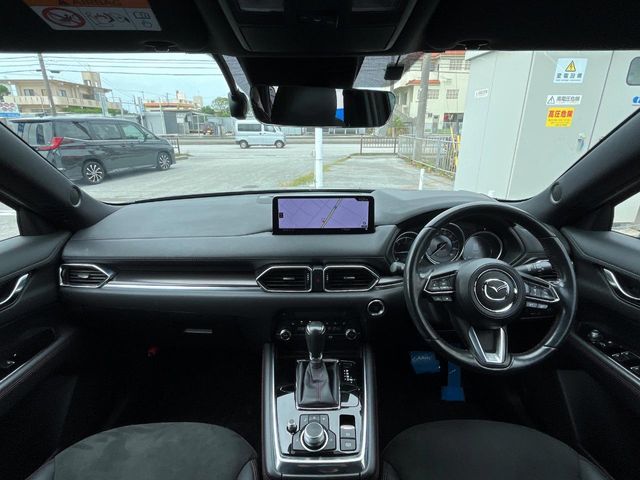 マツダ CX-8