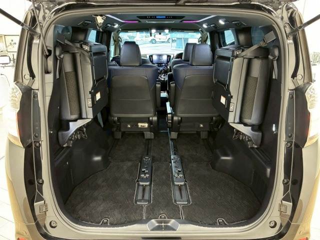 トヨタ ヴェルファイア