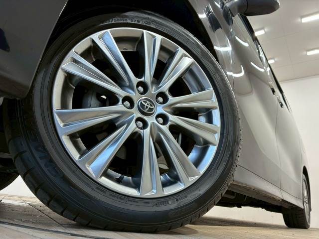 トヨタ ヴェルファイア