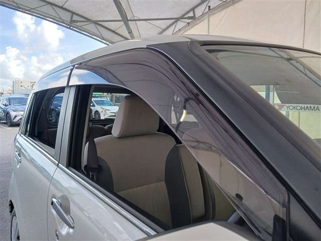 ダイハツ キャスト