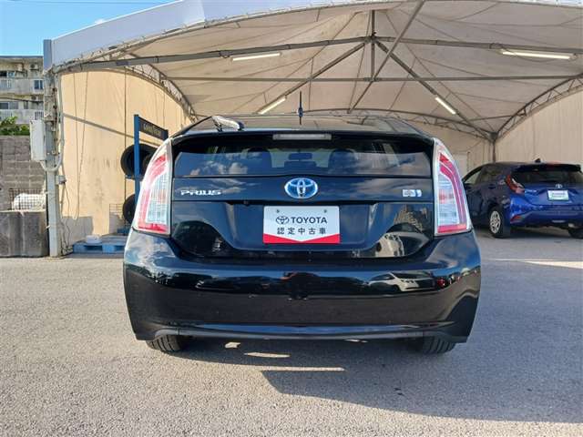 トヨタ プリウス