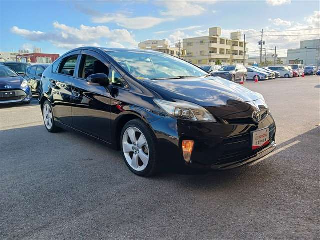 トヨタ プリウス