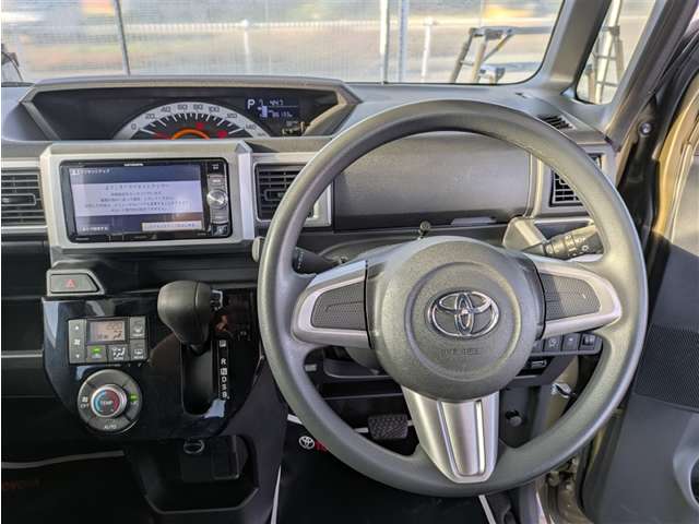 トヨタ ピクシスメガ