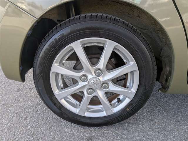 トヨタ ピクシスメガ