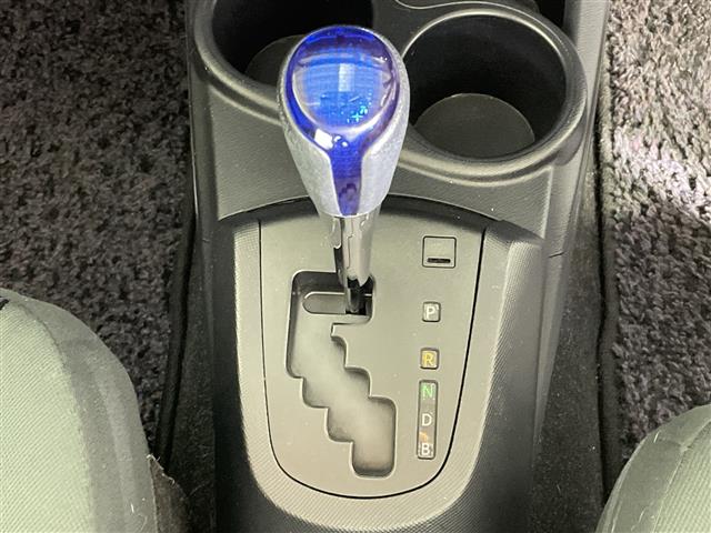 トヨタ アクア