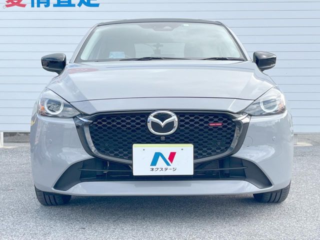 マツダ MAZDA2