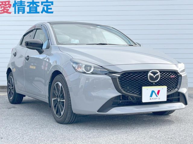 マツダ MAZDA2