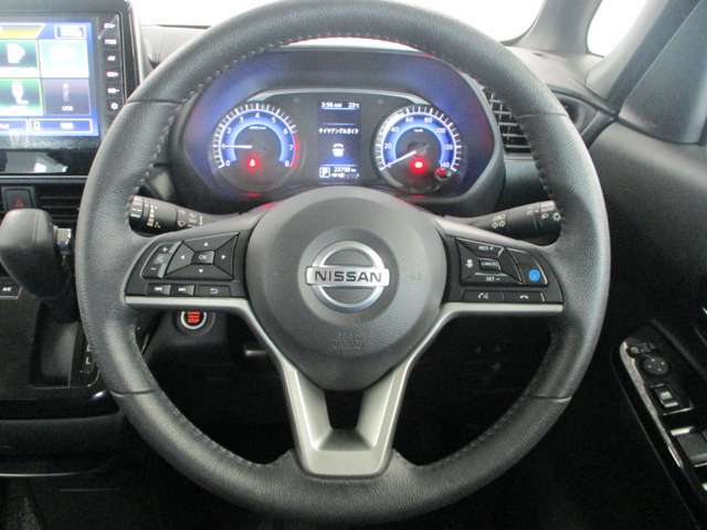 日産 ルークス
