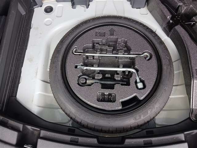 トヨタ カローラツーリング