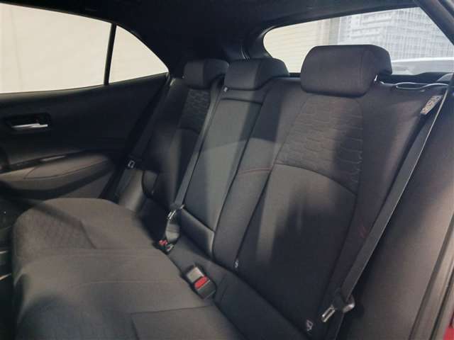 トヨタ カローラスポーツ