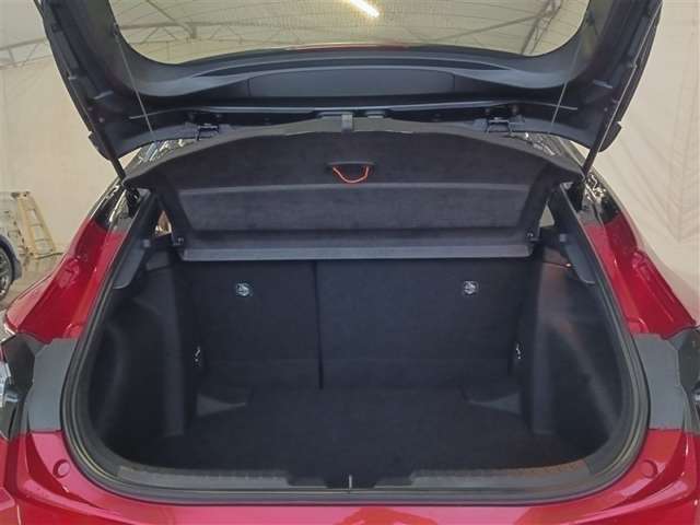 トヨタ カローラスポーツ