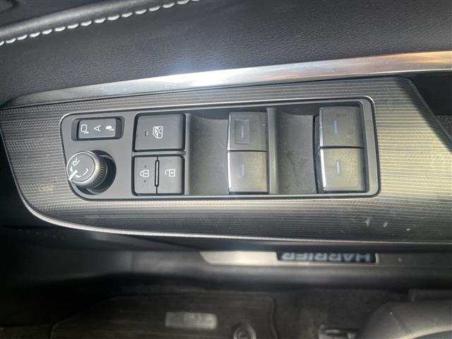 トヨタ ハリアー