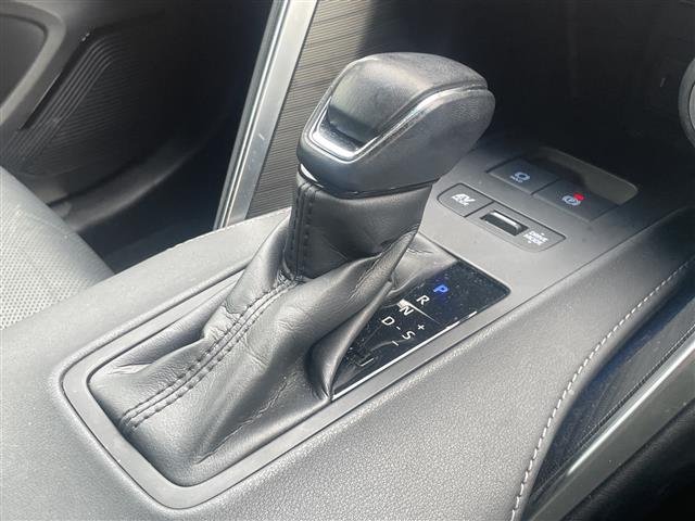 トヨタ ハリアー