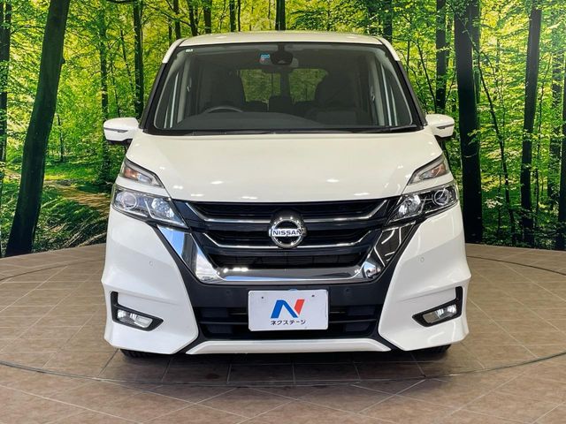 日産 セレナ