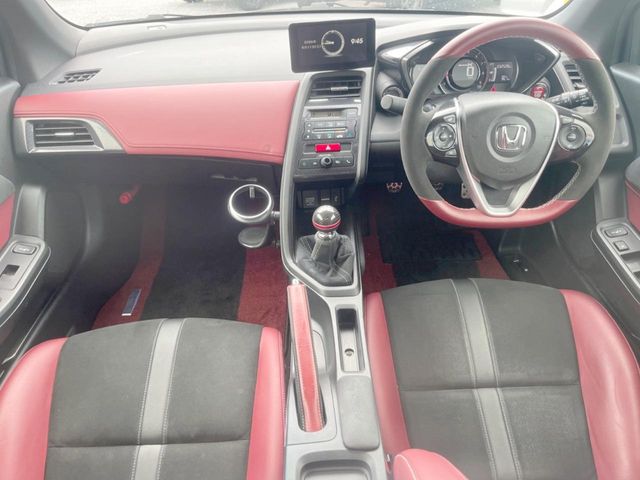 ホンダ S660