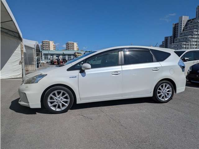 トヨタ プリウスα