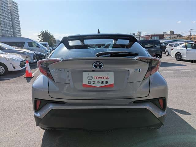 トヨタ C-HR