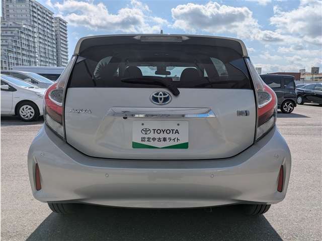 トヨタ アクア