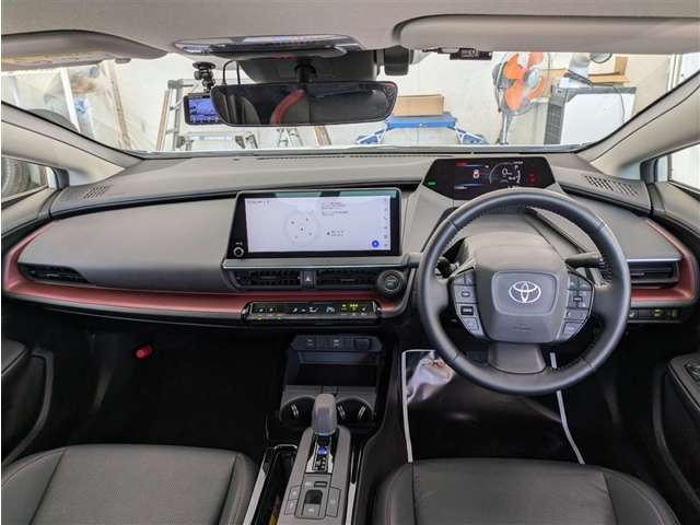 トヨタ プリウス