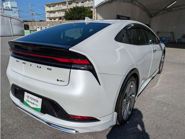 トヨタ プリウス