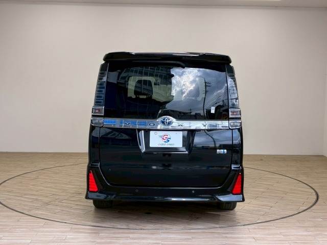 トヨタ ヴォクシー