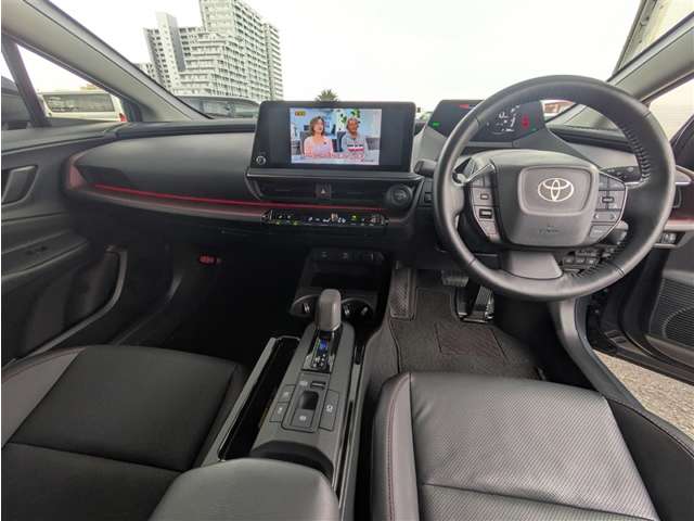 トヨタ プリウス