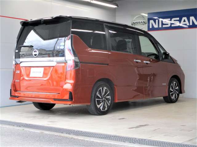 日産 セレナ