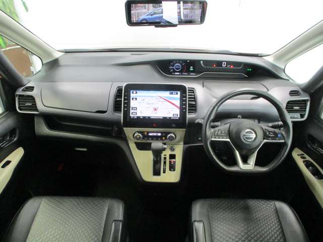 日産 セレナ