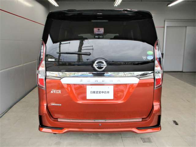 日産 セレナ