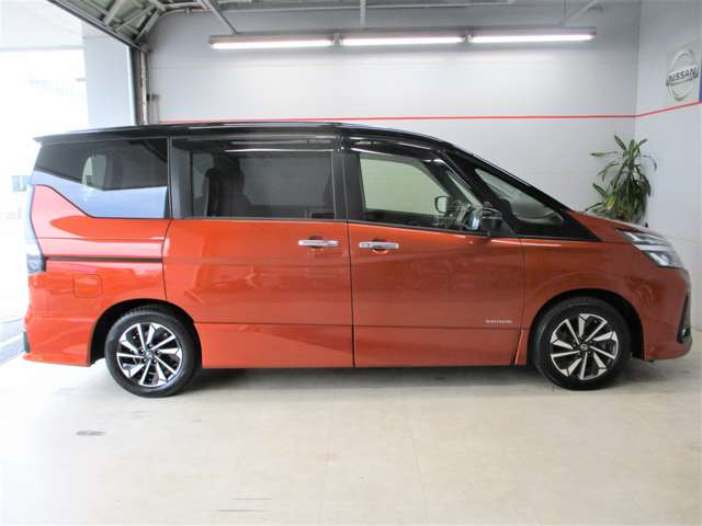 日産 セレナ