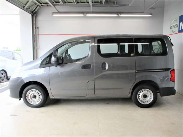 日産 NV200バネットバン