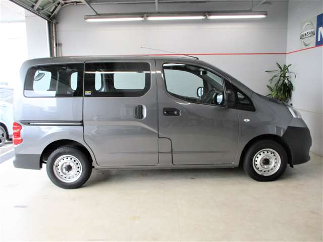 日産 NV200バネットバン