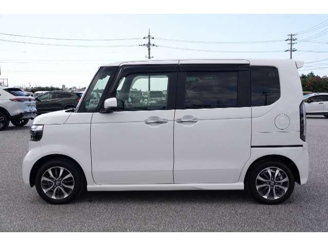 ホンダ N-BOX