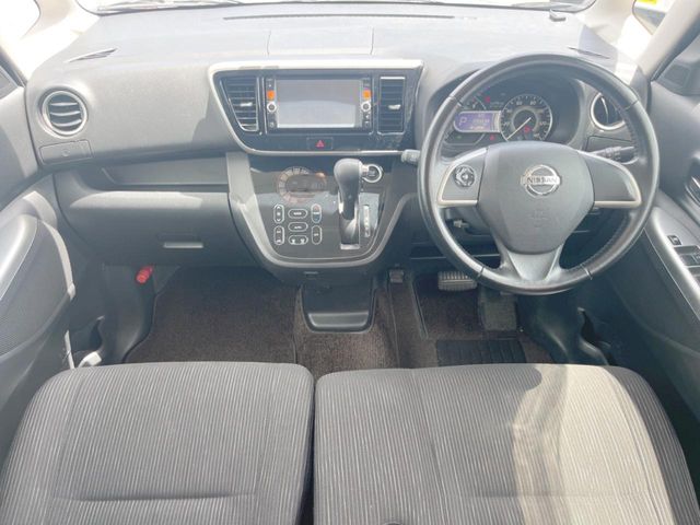 日産 デイズルークス