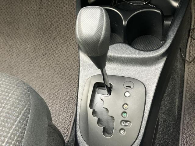 トヨタ ヴィッツ