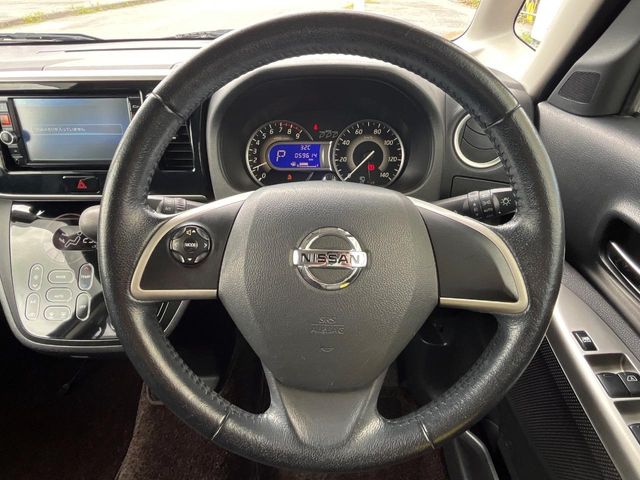 日産 デイズルークス