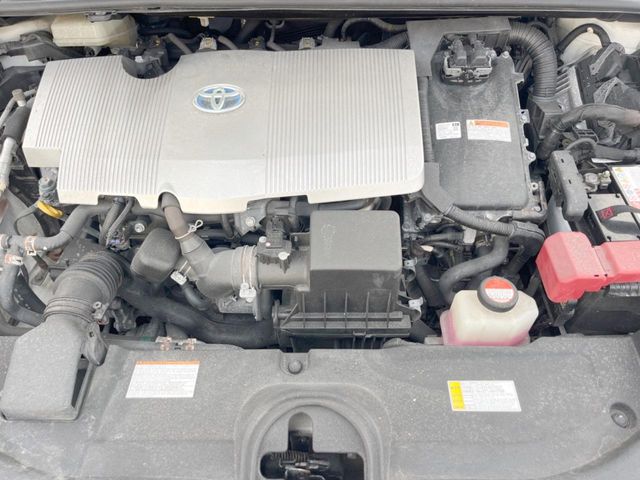 トヨタ プリウス