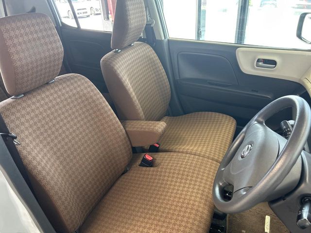 日産 モコ