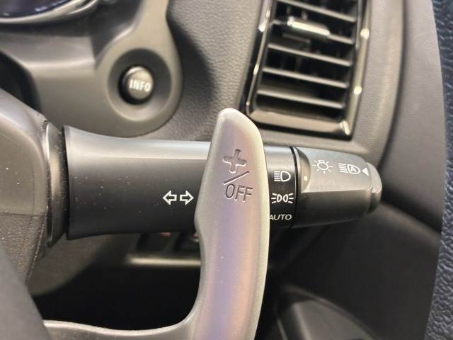三菱 RVR
