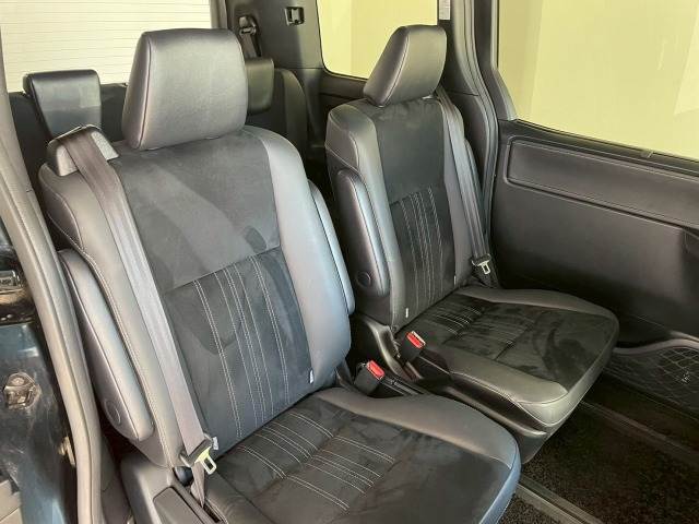 トヨタ エスクァイア