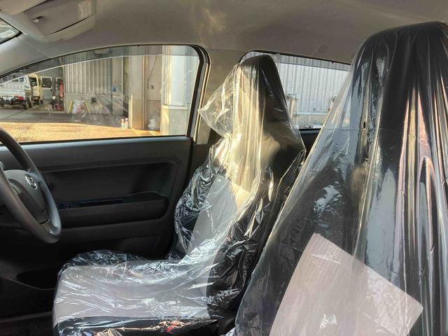 ダイハツ ミライース