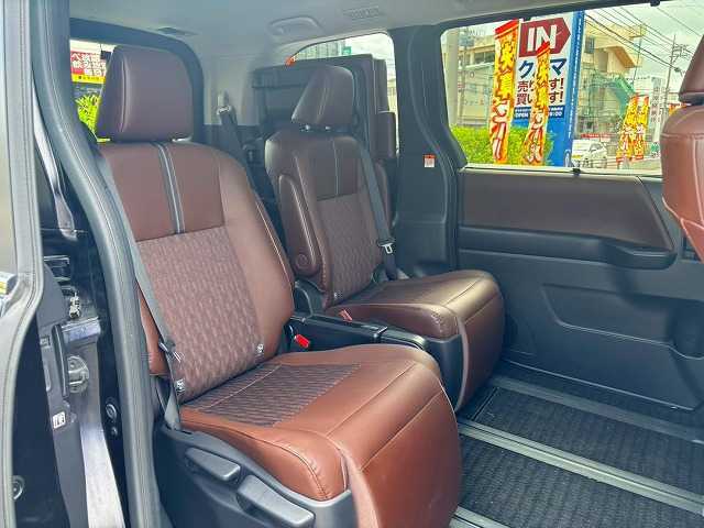 トヨタ ノア