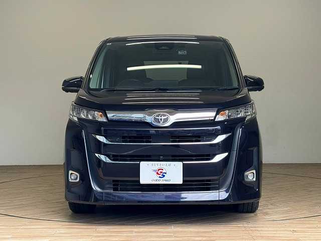 トヨタ ノア