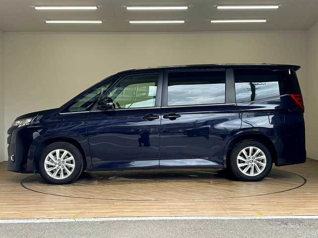 トヨタ ノア
