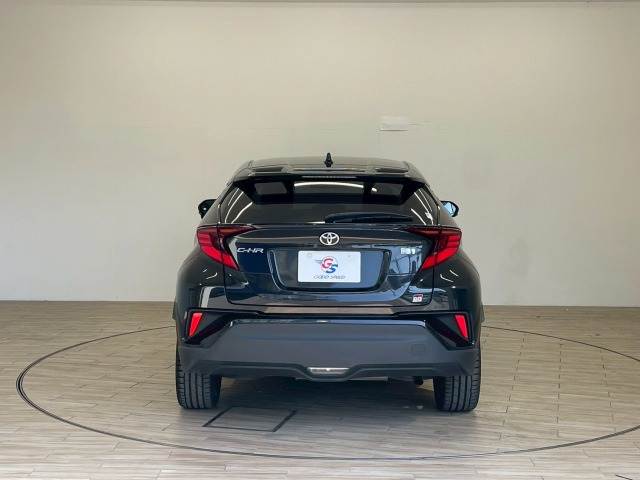 トヨタ C-HR