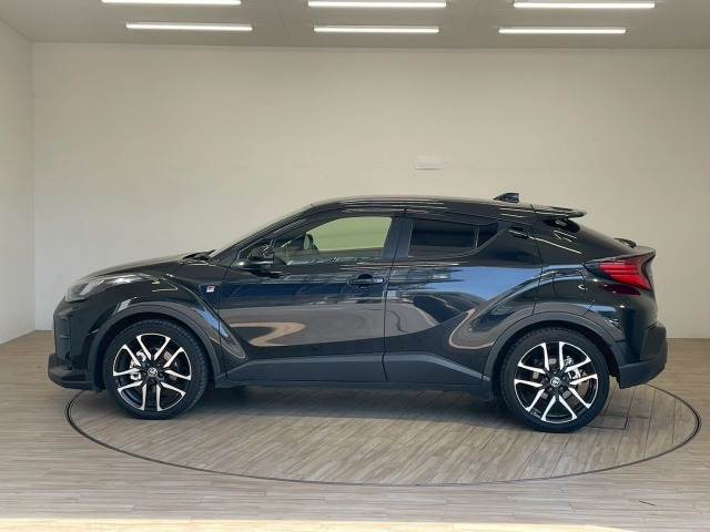 トヨタ C-HR