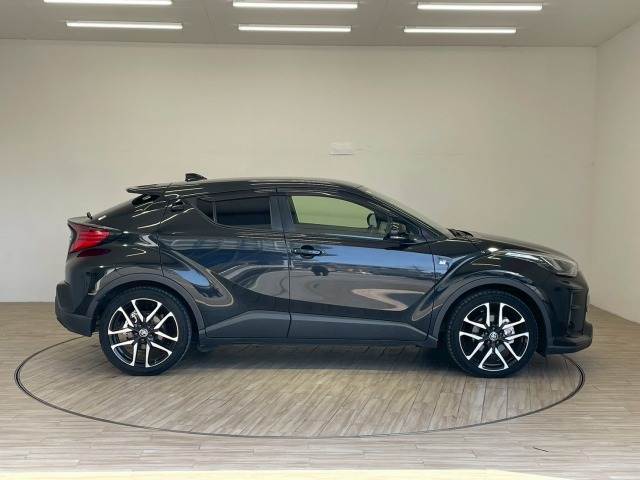 トヨタ C-HR