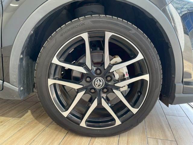 トヨタ C-HR